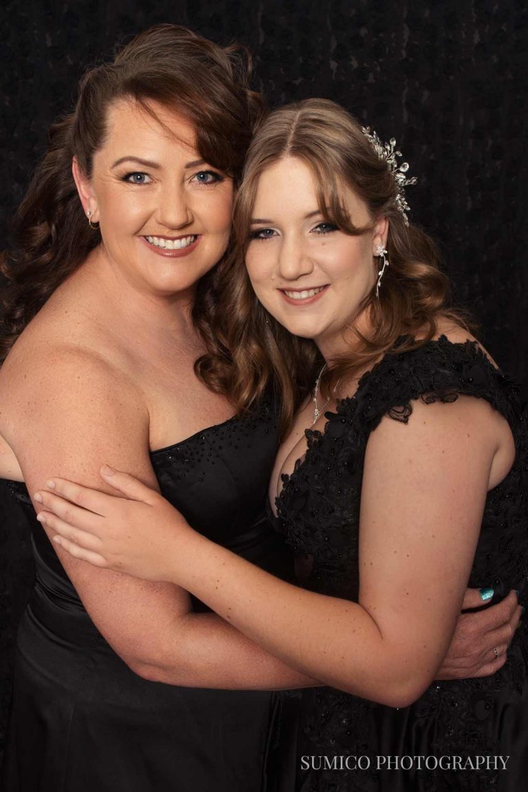 Mother & Daughter Portrait by Sumico Photography Gold Coast