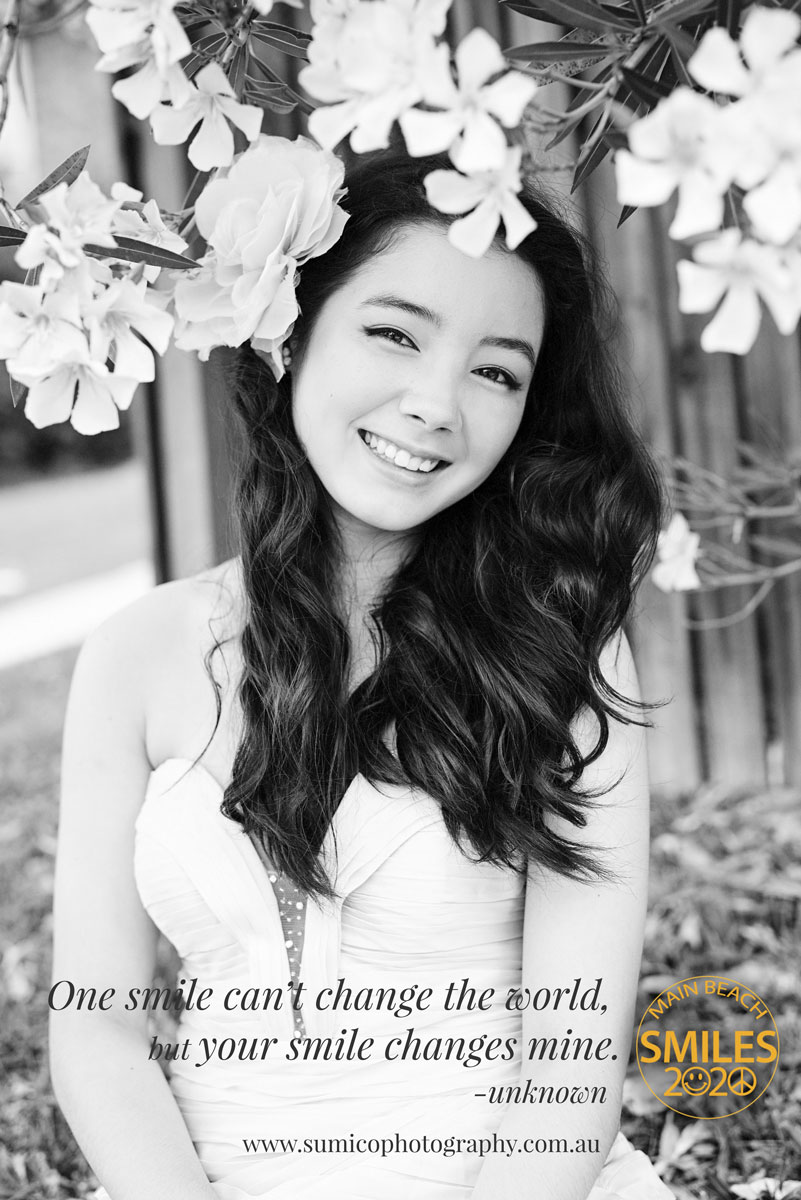 Main Beach Smiles 2020 by Sumico Photography