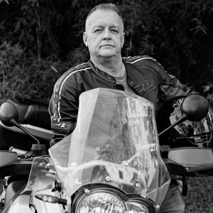 portrait-men-motorbike-3 Men's portrait with motorbike